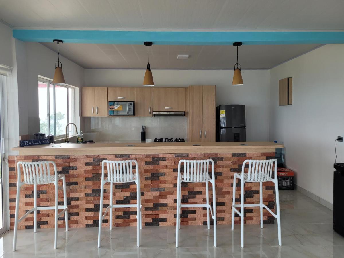 321 Surprise Beach House And Glamping Archibolds エクステリア 写真
