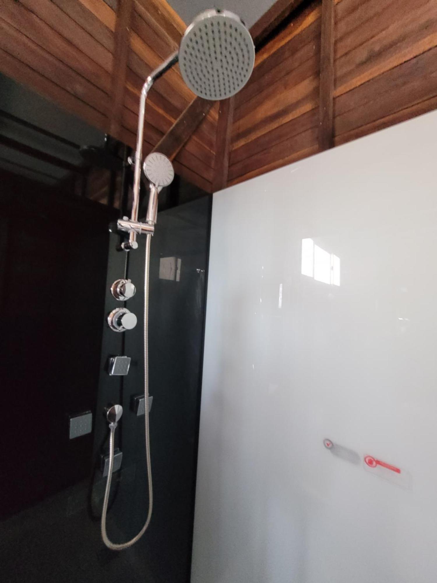 321 Surprise Beach House And Glamping Archibolds エクステリア 写真